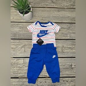 Baby Boys Nike Set, Onesie and Pants, Red White and Blue, Sz 6 months